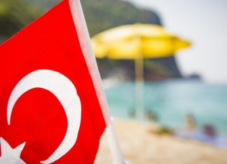 В Турции предположили, когда может возобновиться авиасообщение с Россией