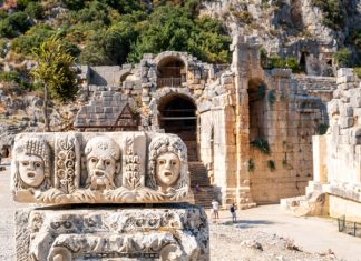 В Турции во время локдауна будут доступны музеи и экскурсии