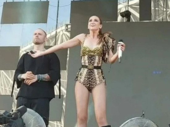 Жители Волгограда рассказали о поведении Бузовой и запахе за кулисами