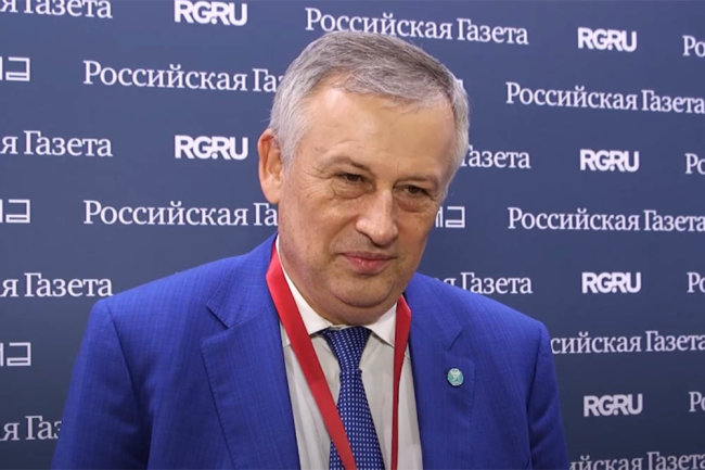 Мурашко: Россия переломила ситуацию с COVID-19