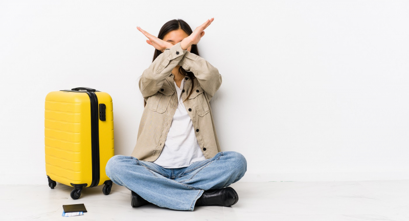 Ростуризм и Росавиация предупреждают туристов о рисках использования грузопассажирских рейсов