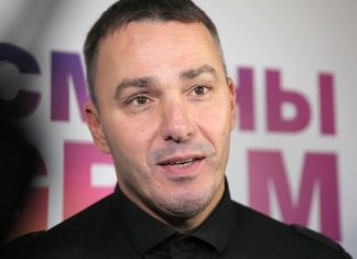 Солист «Иванушек International» Кирилл Андреев стал дедушкой