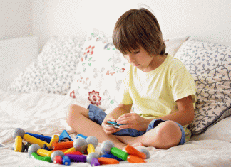 Врачи назвали самые опасные игрушки