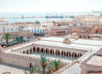 «Все не так страшно»: туристы рассказывают о бюджетном отдыхе в Тунисе