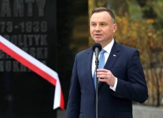 Зачем Варшава ставит на ухудшение отношений с Москвой