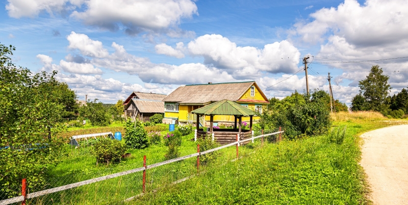 Догузова рассказала Путину о брендовых маршрутах и красивых деревнях России