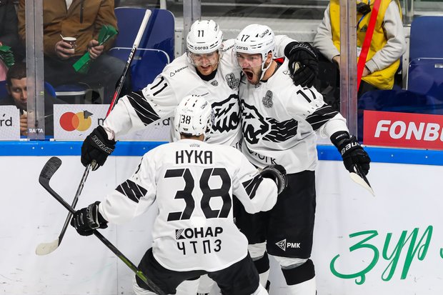 Финны «Салавата» провалили первый матч серии с «Трактором». В чем тут дело?