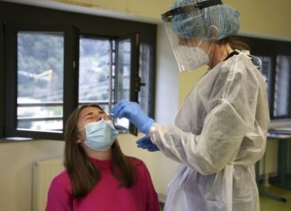 Названы отличительные симптомы «британского» штамма коронавируса