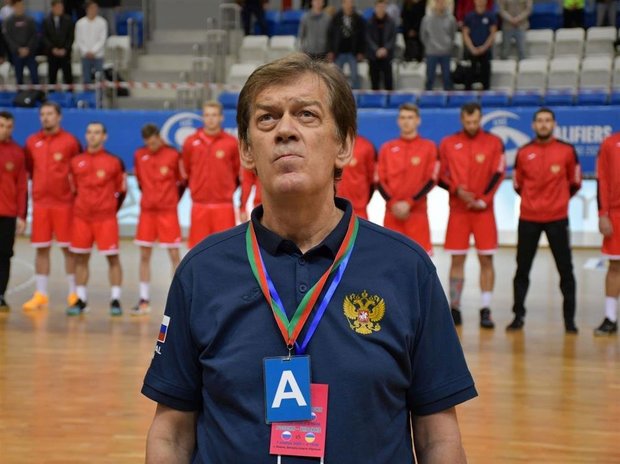 Сборная ФГР &mdash; это меньший абсурд, чем то как &laquo;Спартак&raquo; превратился в ЦСКА