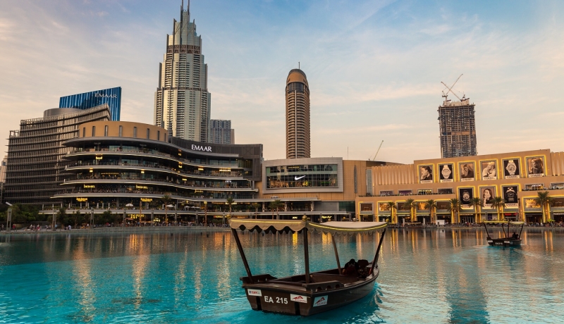 В Дубае запретили живые концерты в отелях и ресторанах