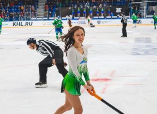 Айс-герлз «Салавата Юлаева»: кто создает ледяную красоту