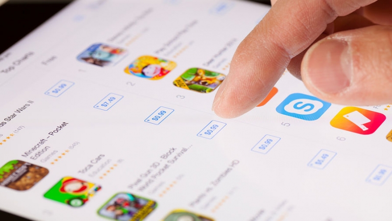 «Их цель — опустошить карман»: Apple обвинили в произволе