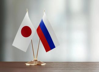 Путин намерен развивать отношения с Японией