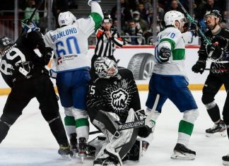 Финны вернулись: «Салават» громит «Трактор» — 7:0 в двух гостевых матчах и в шаге от второго раунда