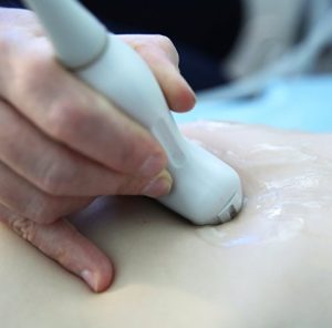 Гастроэнтеролог объяснил, можно ли вакцинироваться при проблемах с ЖКТ