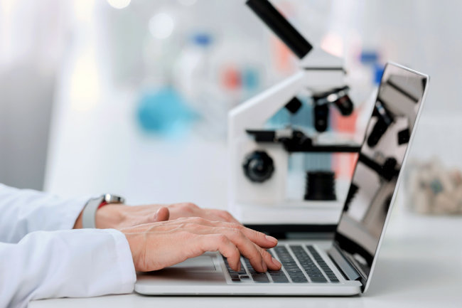 Ученые приступили к изучению поствакцинального иммунитета