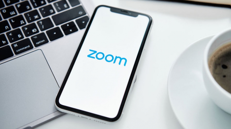 Zoom-тревожность: у участников видеовстреч появились новые фобии
