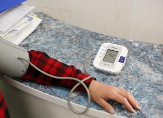 Доктор Мясников назвал три частые ошибки при гипертонии