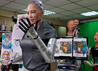 «Наделяем их ответственностью»: почему мы не прощаем ошибки андроидам