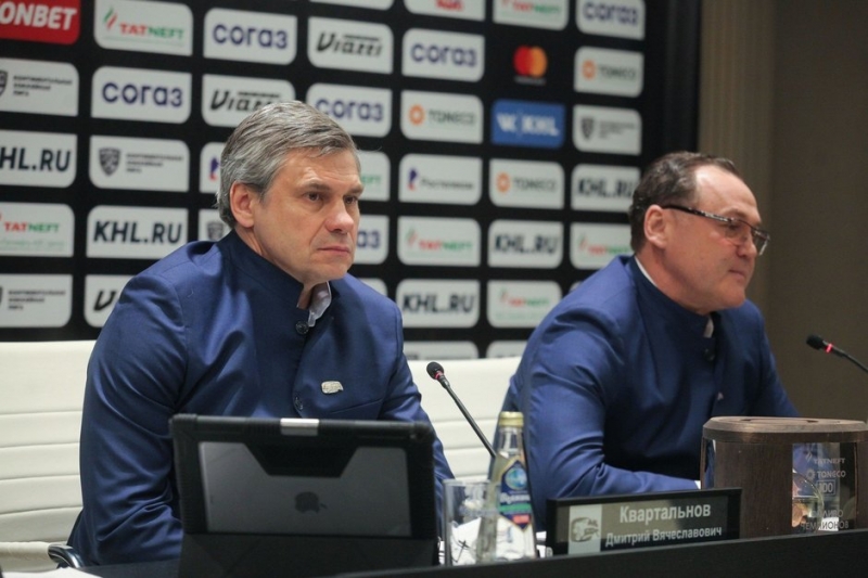 «Все команды идеальные, а мы самые неидеальные»: Якубов и Квартальнов подводят итоги сезона «Ак Барса»