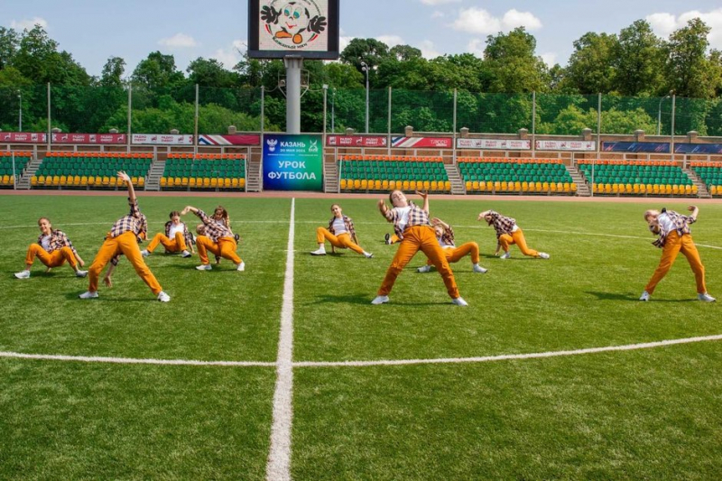 Более 300 татарстанских детей стали участниками &laquo;Урока футбола&raquo; от РФС и Группы ТАИФ