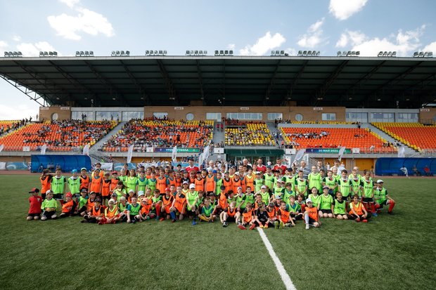 Более 300 татарстанских детей стали участниками &laquo;Урока футбола&raquo; от РФС и Группы ТАИФ