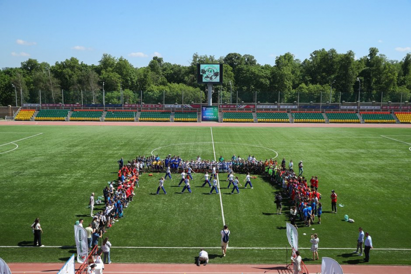 Более 300 татарстанских детей стали участниками &laquo;Урока футбола&raquo; от РФС и Группы ТАИФ