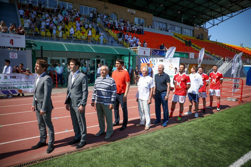 Более 300 татарстанских детей стали участниками &laquo;Урока футбола&raquo; от РФС и Группы ТАИФ