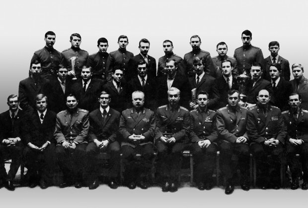 Как в 20-тысячном поселке создавался советский суперклуб