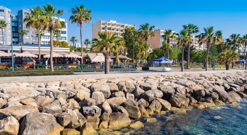 Кипр оставил Россию в списке «красных» стран