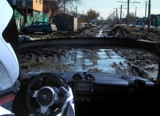 «На дорогах непролазная грязь»: что мешает запуску машин с автопилотом
