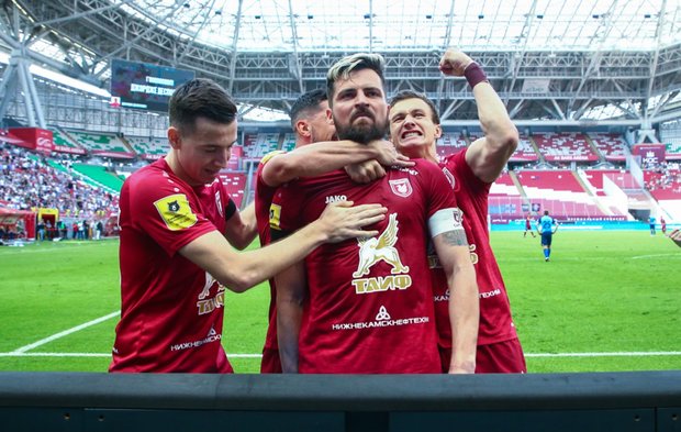 В самой нервозной игре сезона &laquo;Рубин&raquo; спасает место в Лиге конференций: четыре главных итога матча с &laquo;Ротором&raquo;