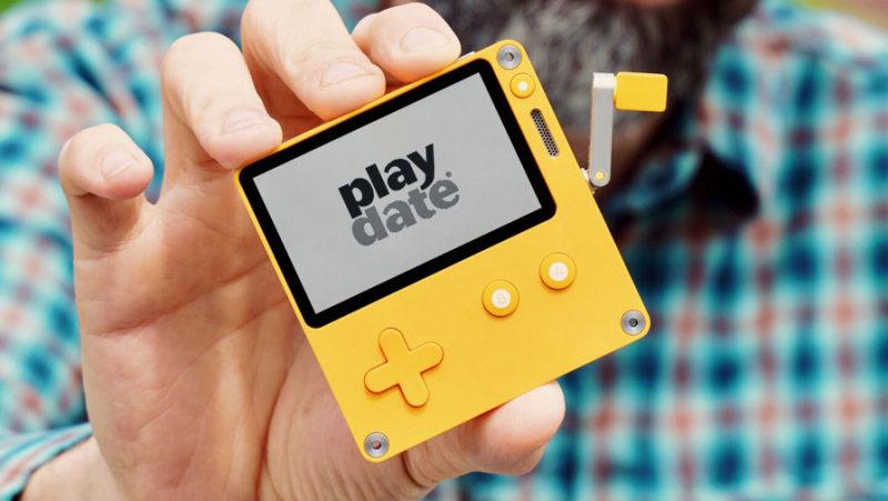 Крутись, шарманка: для ретроконсоли Playdate подобрали 24 игры