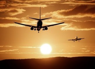 Авиакомпания Red Wings опровергла сообщения о «диких зарплатах» пилотов