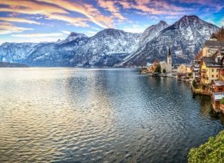 Австрия отменяет почти все ограничения и разрешает въезд с ПЦР-тестом