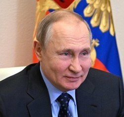 Цитаты недели: Путин — о терпении красавицы, Валиева — о мечте, Метшин — о пробках в Казани