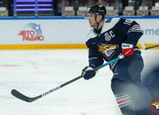 Данис, остановись! Пример Мозякина для Зарипова не показателен — в 40 требует еще один контракт