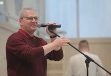 Держать баланс: легендарный Александр Попов показал в Казани мастер-класс