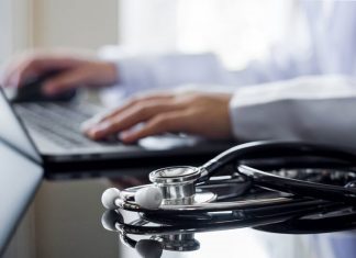 Электронный рецепт станет обязательным в 2023 году