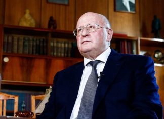 Гинцбург: Конструирование «Спутника V» под «омикрон» фактически закончено