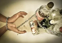 Когда необходимо обращаться в наркологическую клинику: признаки и пути помощи