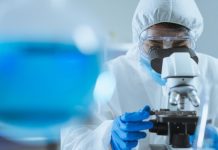 Инфекционист объяснил, какие анализы нужно сдать переболевшим COVID-19