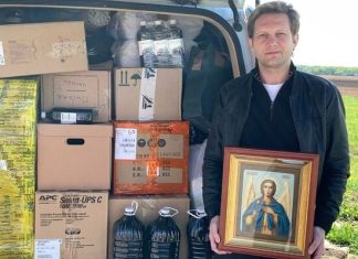 Корчевников назвал Невзорова «больным и агрессивным родственником верующих»