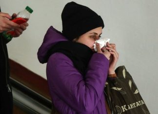 ЛОР-врач рассказал об особенностях насморка при «омикроне»