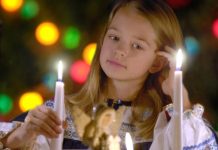 Лучшим гаданием на Рождество 2022 назвали подслушивание