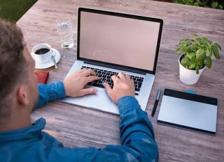 Названы функции компьютеров, которые могут отключиться в России из-за санкций Microsoft