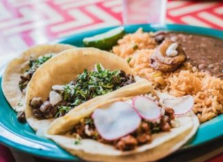 Названы продукты, которые провоцируют деменцию