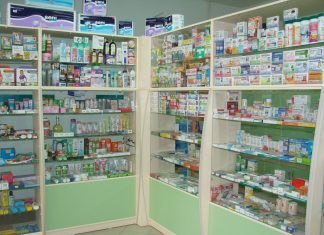 Медкнижка для фармацевта: какая она и где ее сделать?