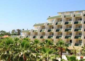 Посол Турции в РФ опроверг информацию о досрочном завершении сезона