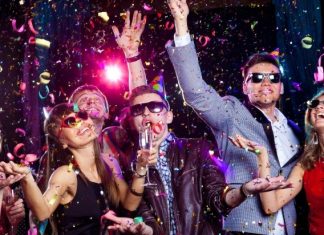 Правительство утвердило график праздников в 2022 году